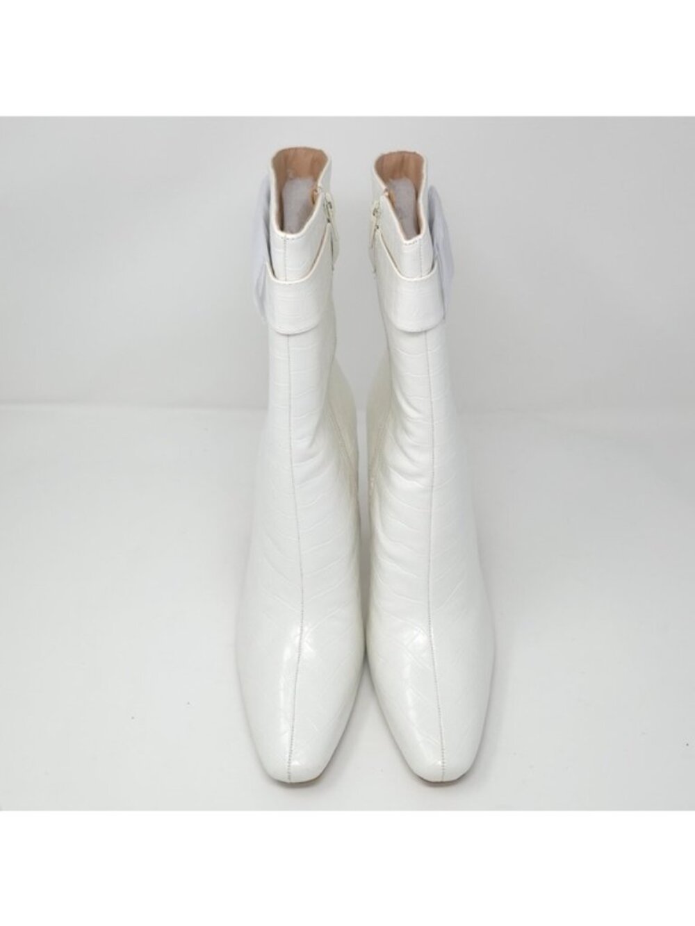 Journee Collection Elanie White Croc Block Heel Ankle Boots US 11 NIB - Picture 10 of 13